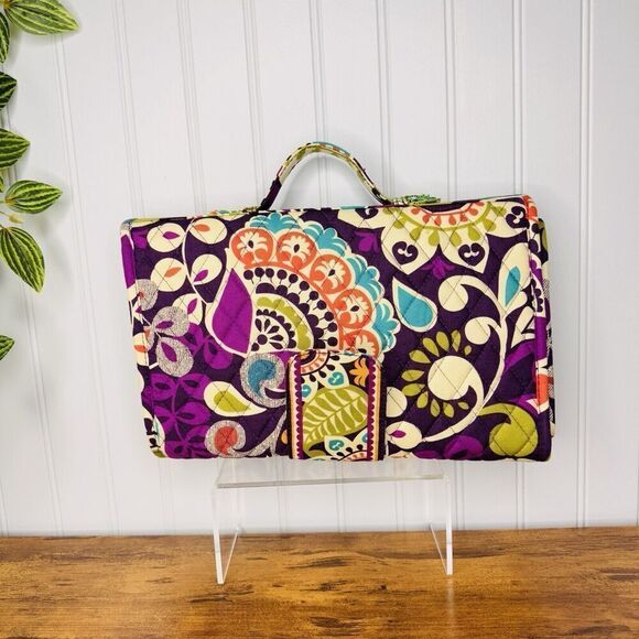 Vera Bradley Changing Pad Clutch Plum Crazy Baby Roll-out Diaper Mat (retired) - Picture 2 of 7